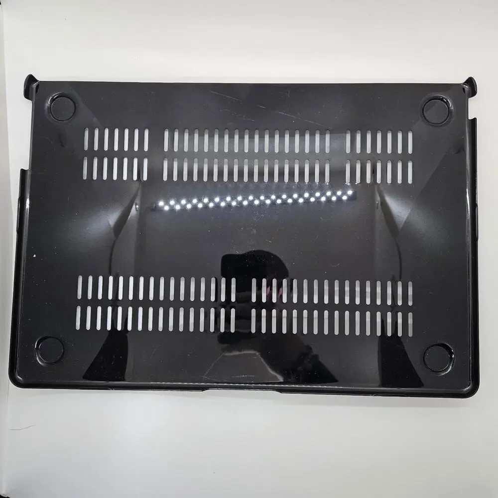 Apple Labtop Case - Picture 4 of 5